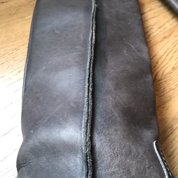 Frye leather pull on riding boots - Picture 5 of 16